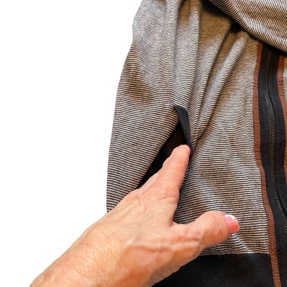 Daniel Bishop Collection Navy Trim-Zipup Cardigan sweater-100% Cotton-Size Large - Picture 2 of 15